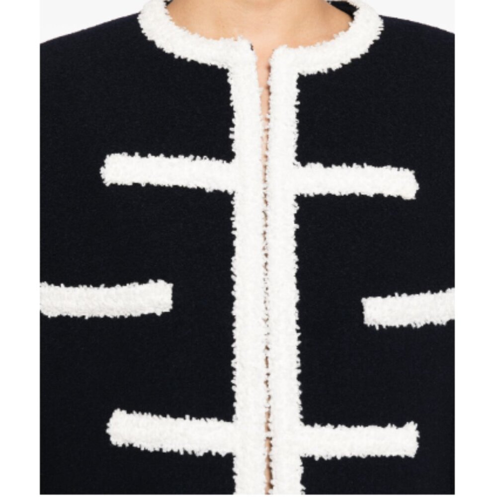 Chanel navy blue collarless jacket rare! - Picture 9 of 10